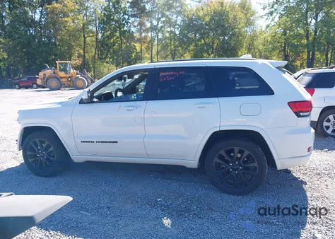 2017 Jeep Grand Cherokee Altitude 4X4 из США, поврежденный, VIN 1C4RJFAG4HC818764